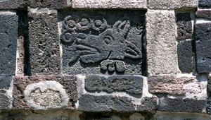 アステカのグリフ、4番目の時代の後期クラシック時代 作： Aztec